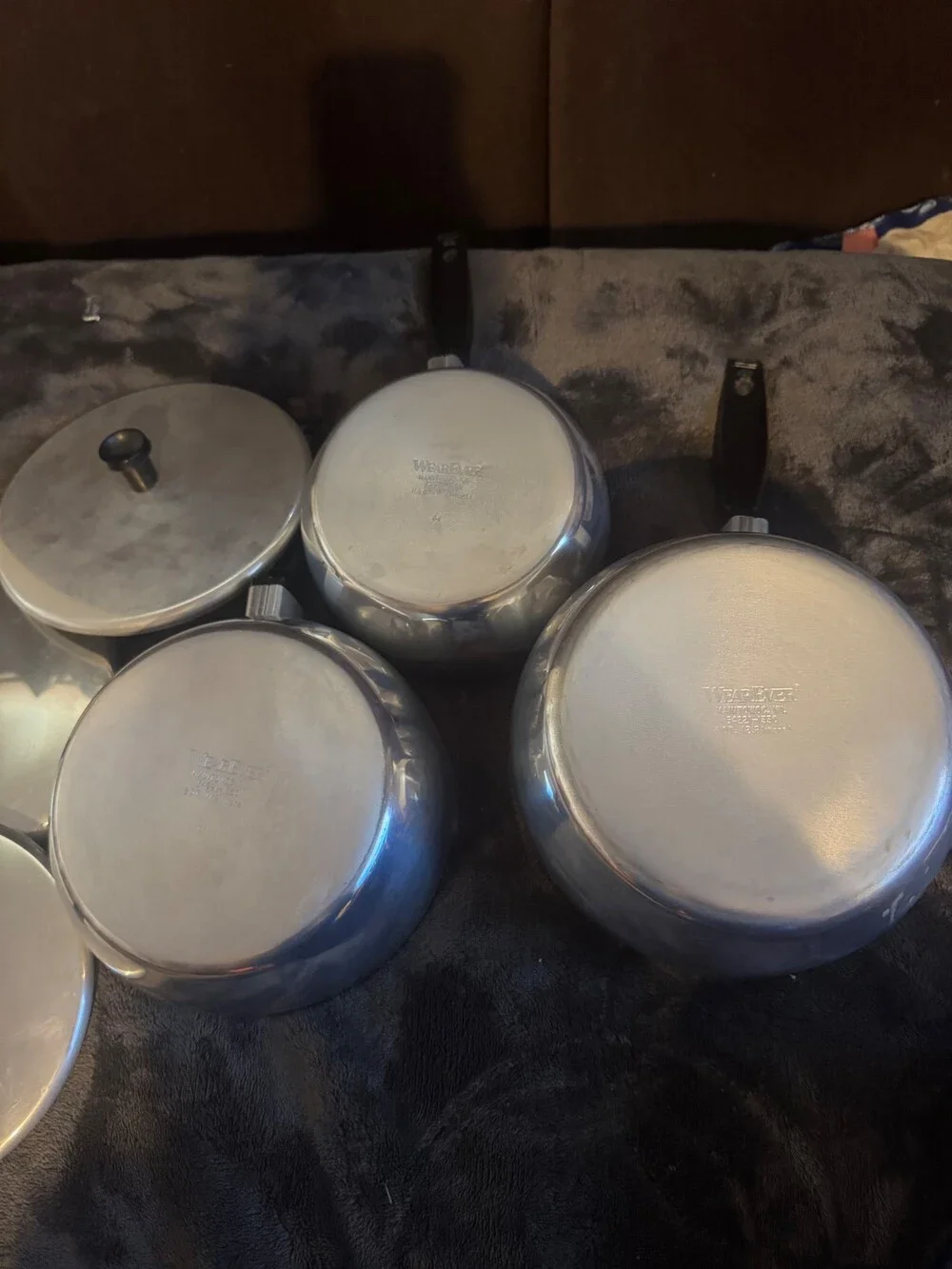 Vintage WearEver 3 Piece Aluminum Saucepan Set Black Handles with Lids